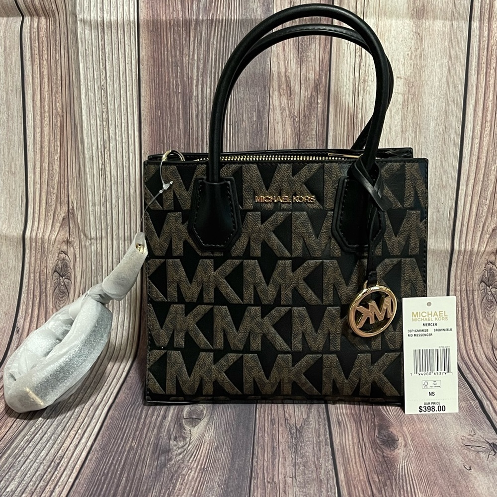 Michael Kors Small Purse/Crossbody Mercer